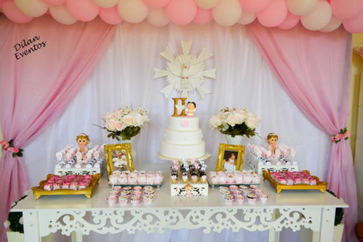 decoração de batizado DIY vs. comprada: qual a mais econômica?