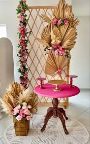 mesa decorada chá de mulheres