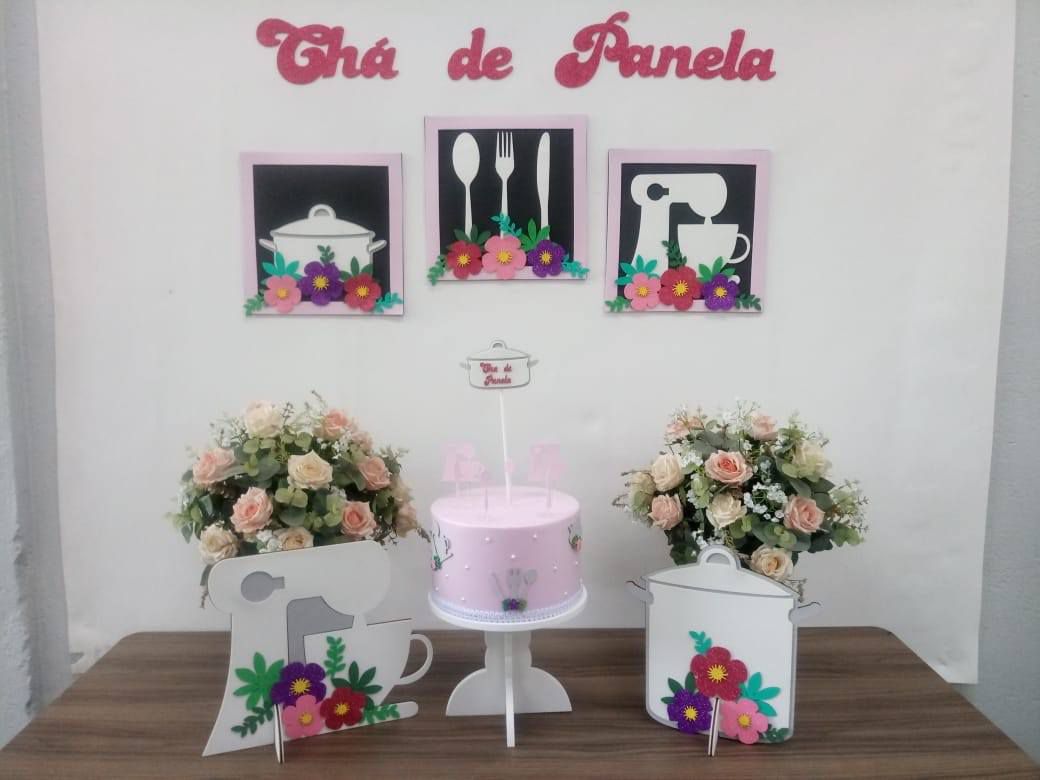 decoração chá de panela rosa e dourado