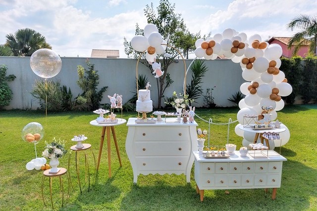decoração chá revelação neutro