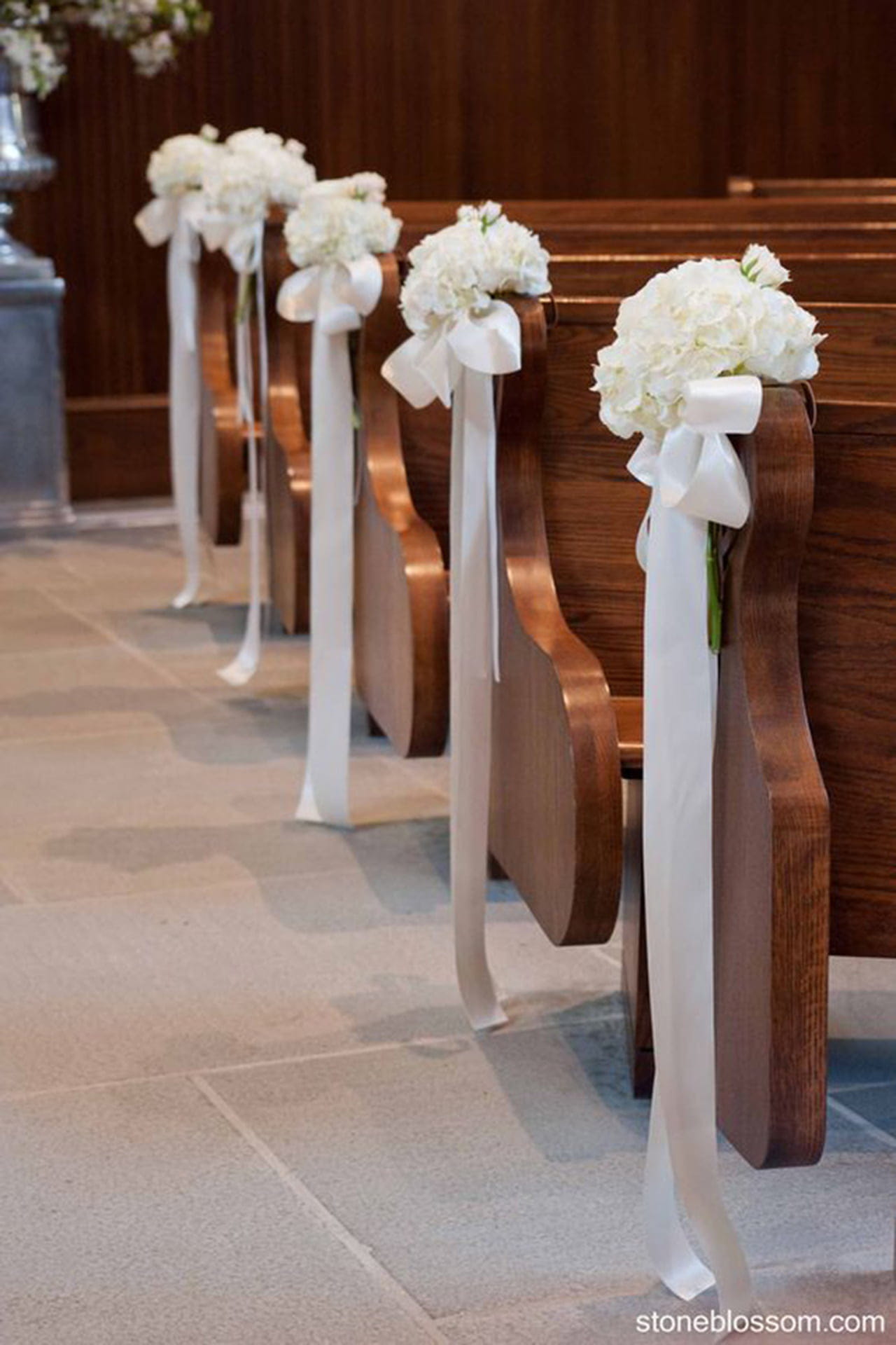 decoração igreja casamento simples