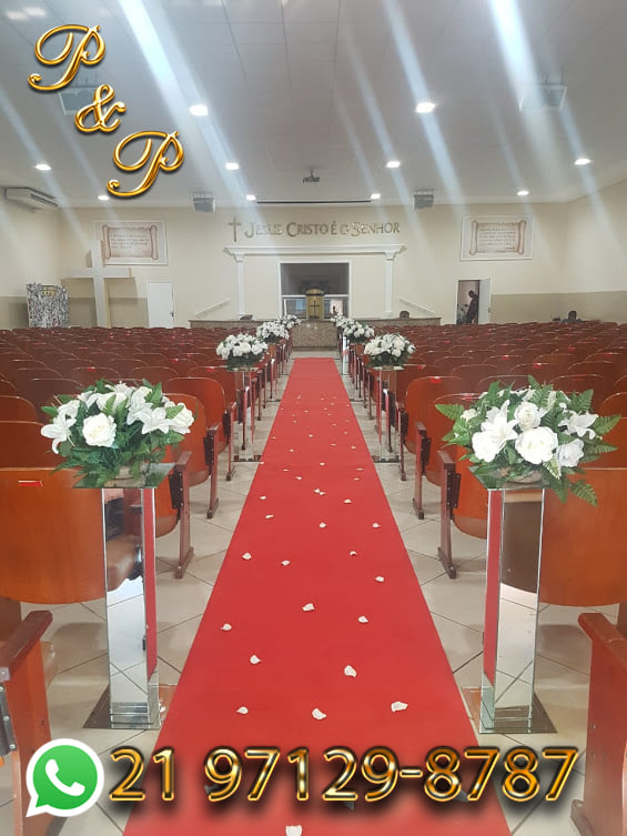 decoração igreja minimalista