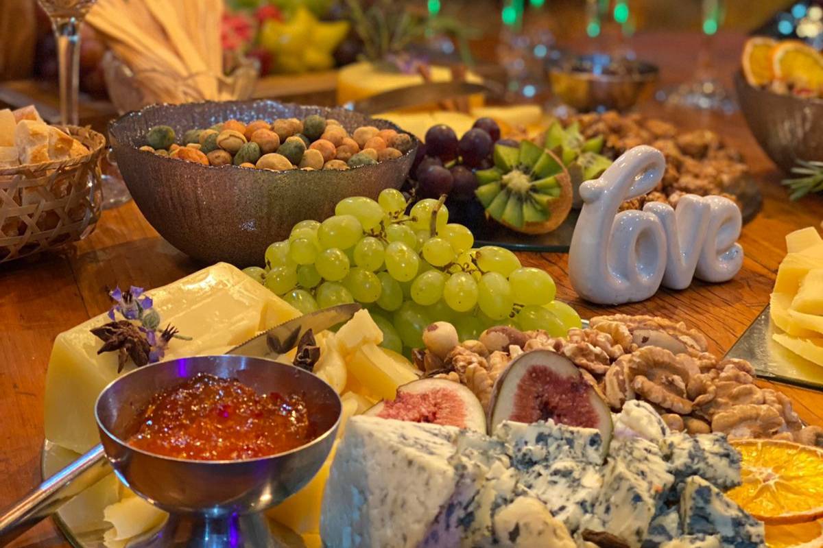 erros comuns ao decorar mesa de massas