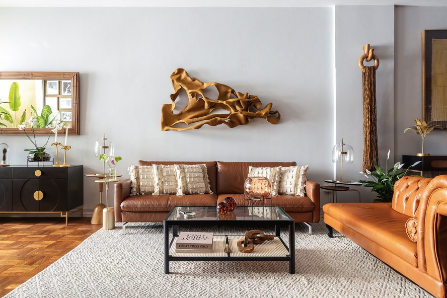 Como escolher a manta perfeita para o seu sofá