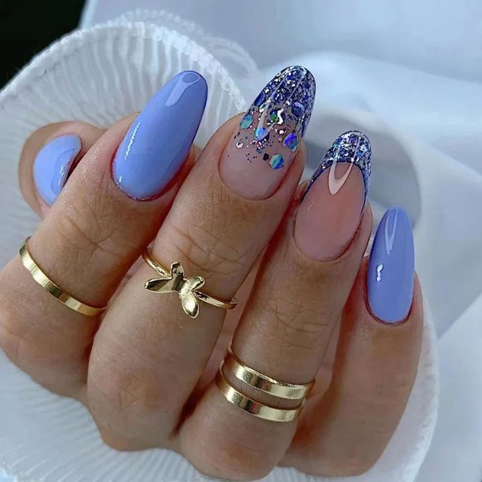 unha de gel decorada baby boomer