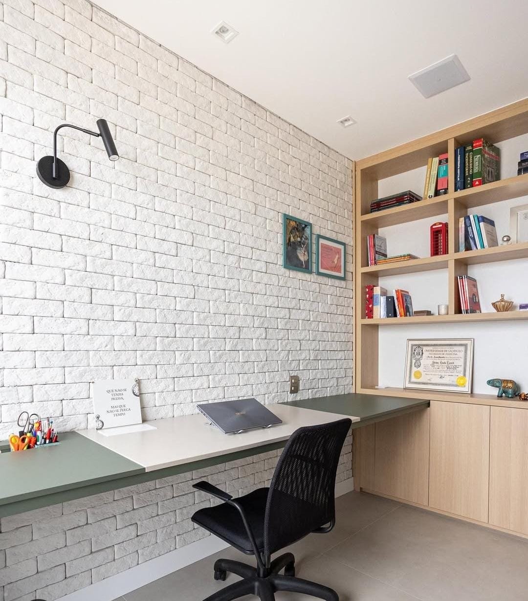 decoração parede escritório minimalista