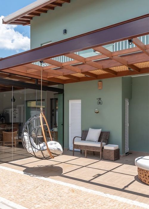 erros comuns ao decorar pergolado rústico