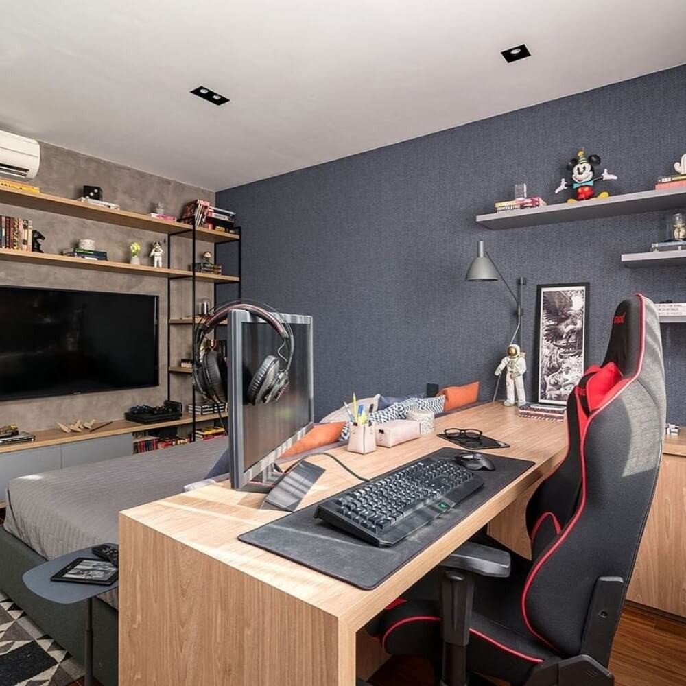 quarto gamer temático (ex: cyberpunk, fantasia)
