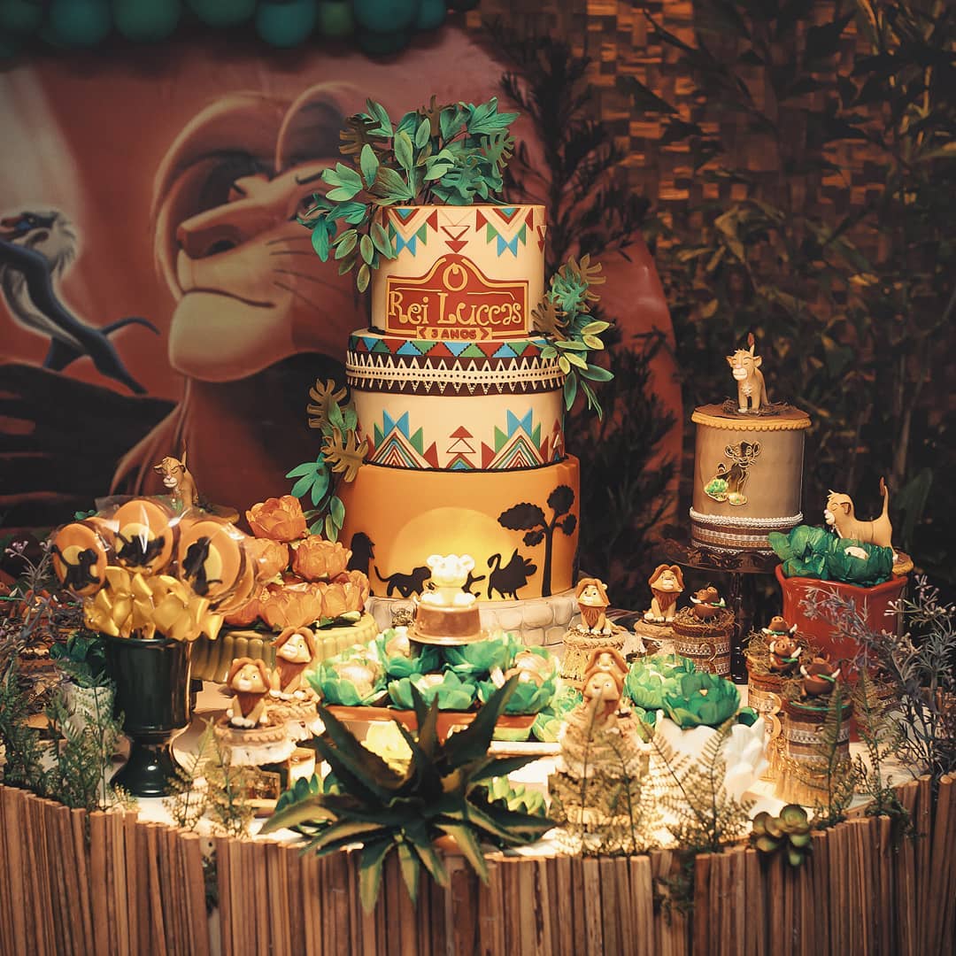 decoração safari 1 ano