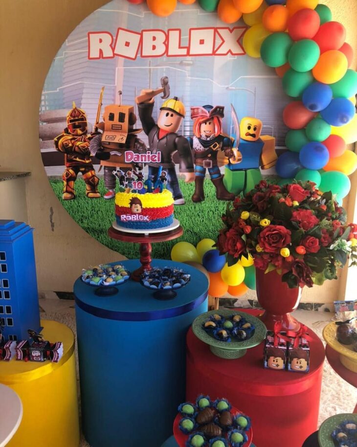 ideias criativas para festa Roblox inspiradora
