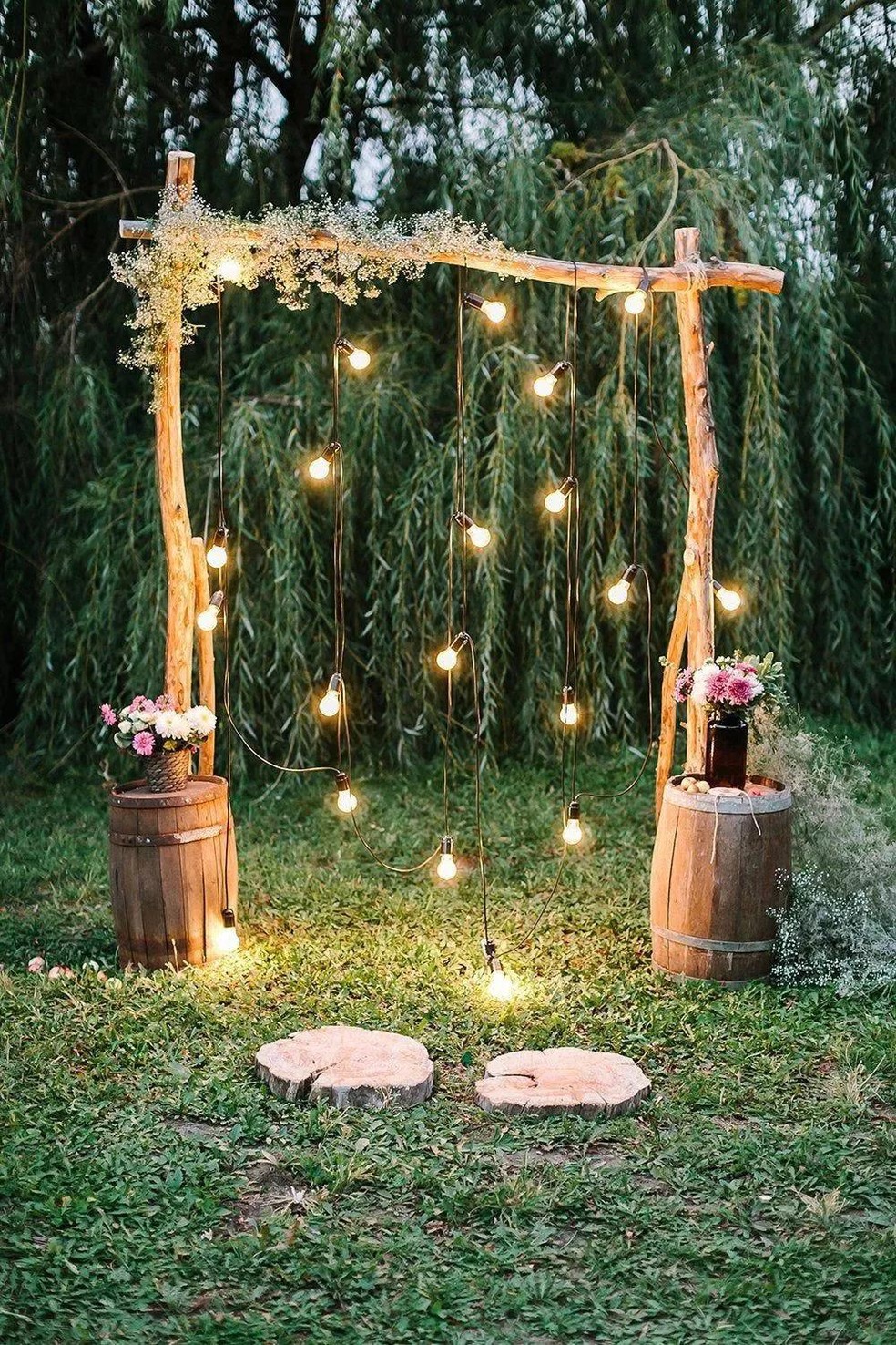 decoração rústica para casamento barato