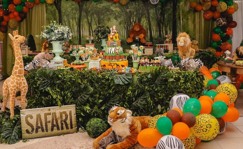 decoração safari baby versus safari luxo qual escolher