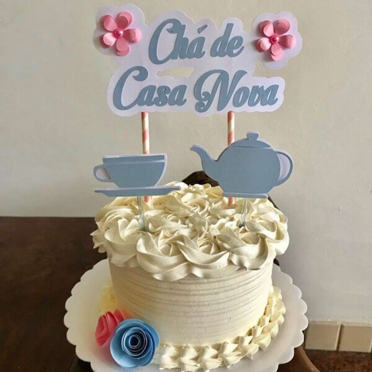 como fazer painel de papel kraft chá de casa nova