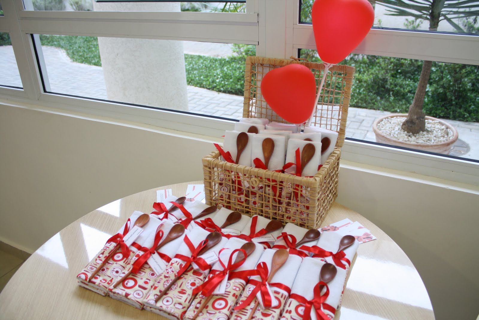 decoração simples cha de casa nova