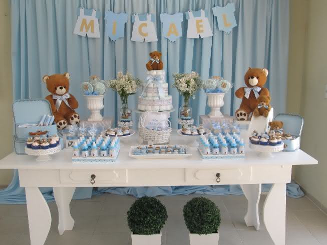 decoração chá de fraldas simples vs elaborado