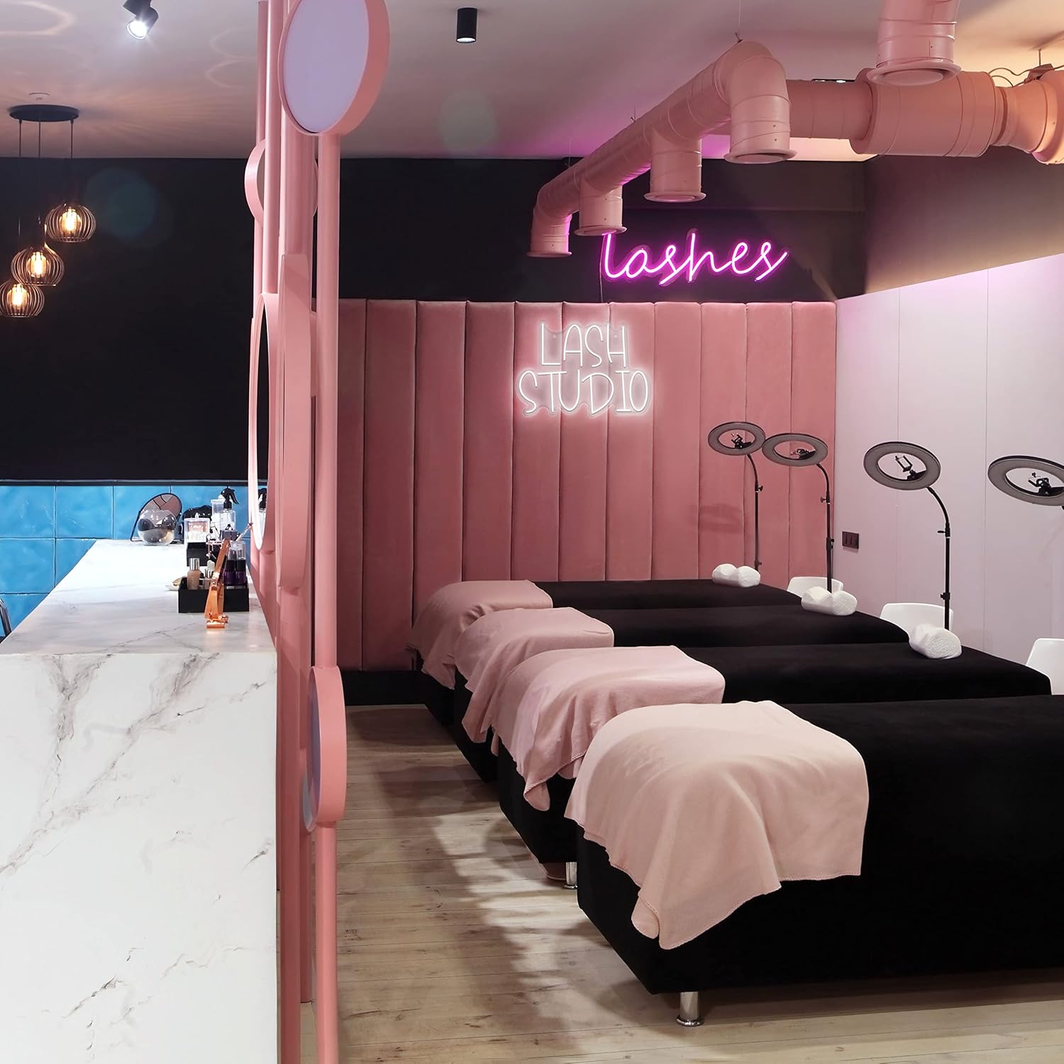 móveis para studio de lash designer