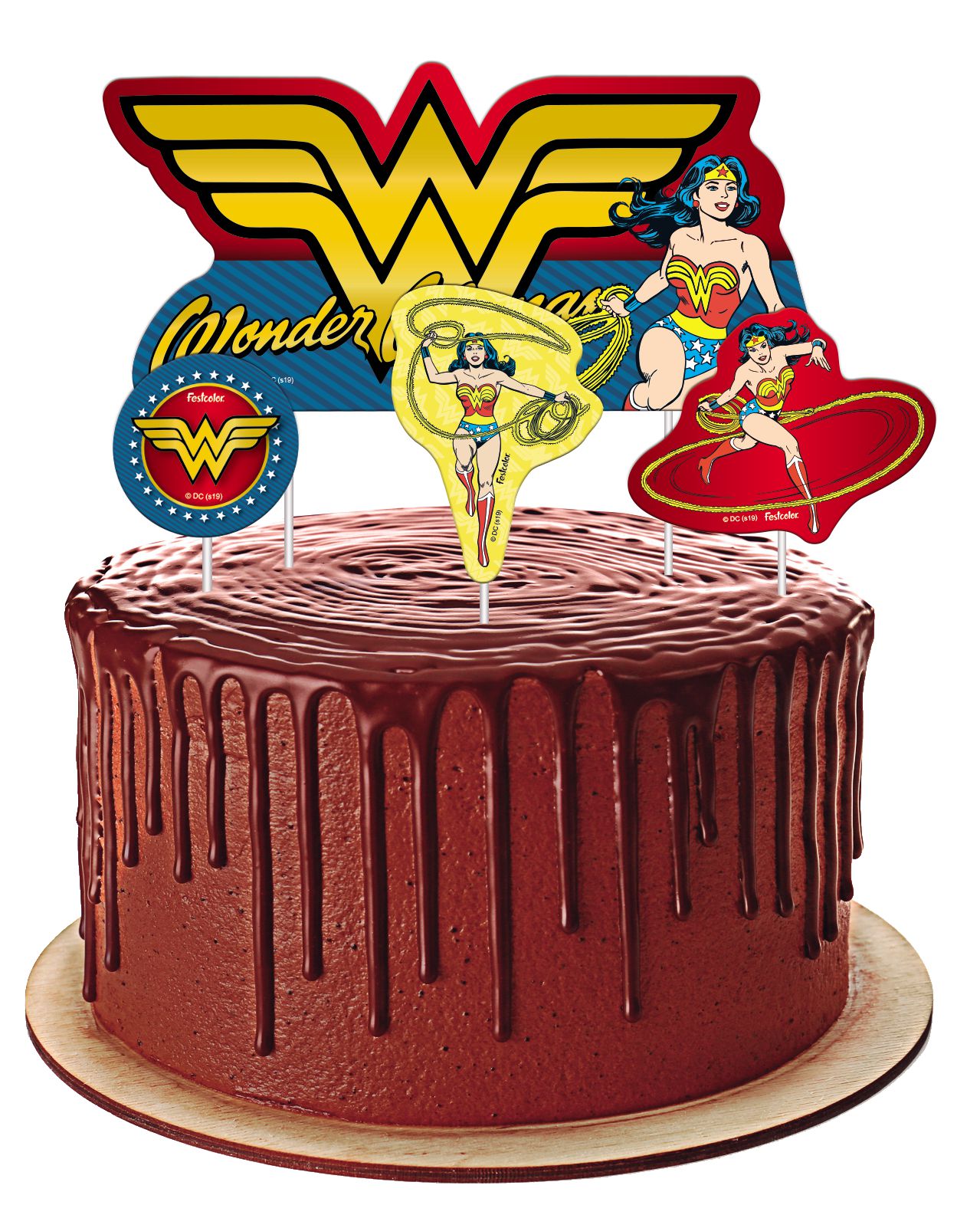 decoração Mulher Maravilha vs decoração Supergirl qual escolher