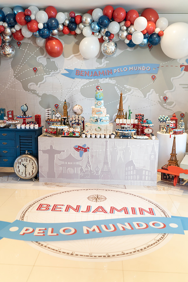 decoração com malas antigas