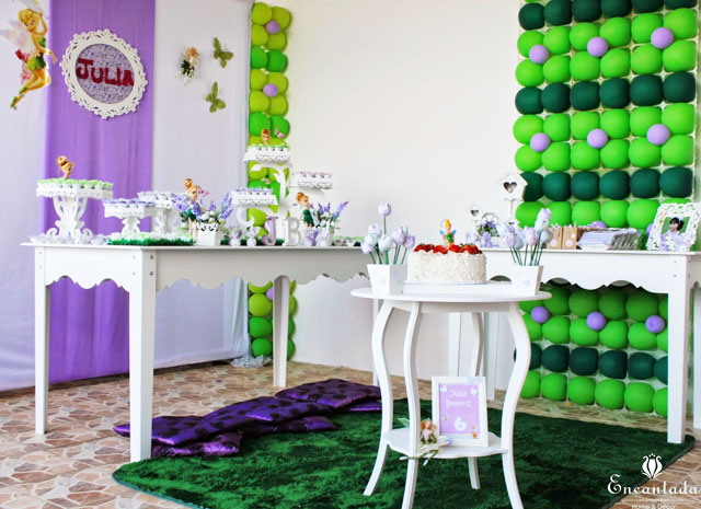 decoração de festa com borboletas e fadas