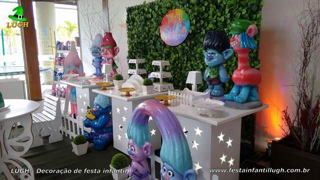 decoração trolls com glitter