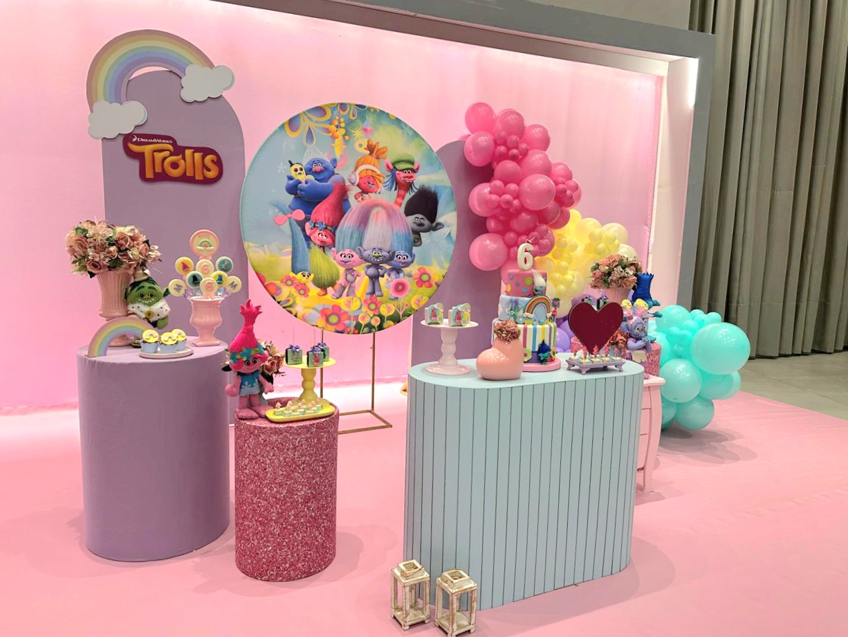 aluguel decoração trolls