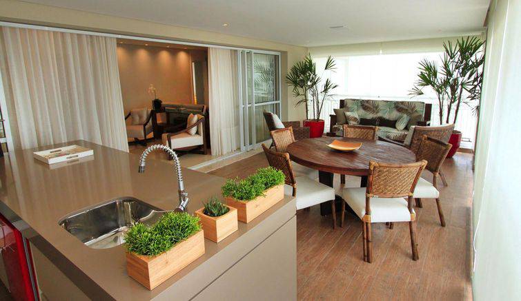 varanda gourmet pequena vs grande