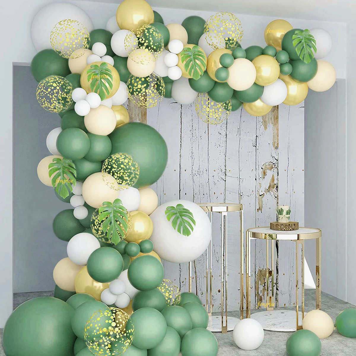 ideias de decoração verde branco dourado para sala de estar