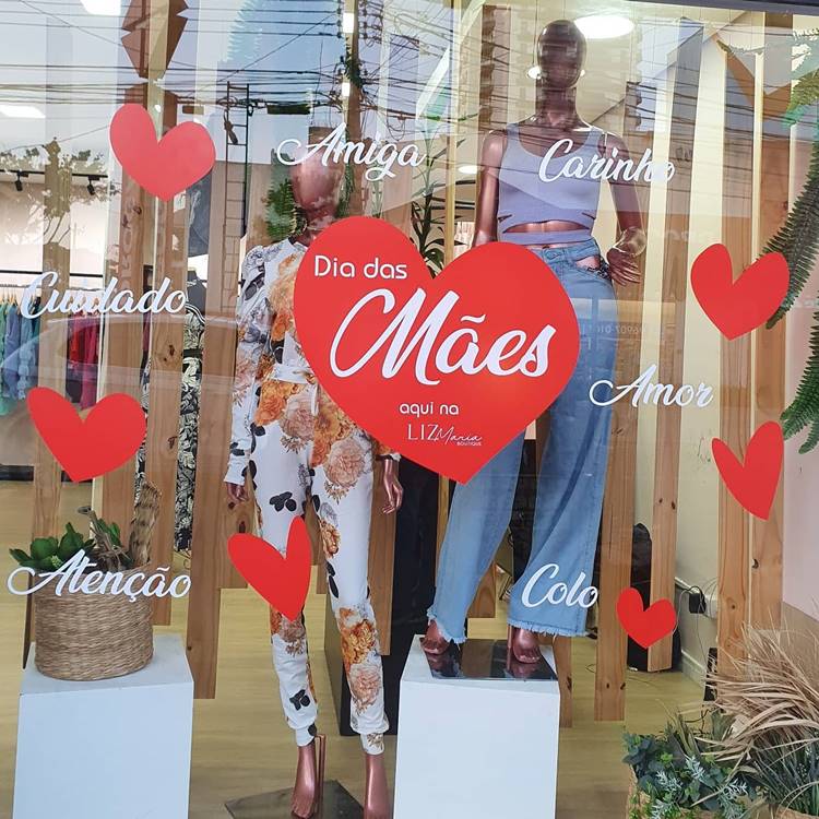decoração vitrine dia das maes