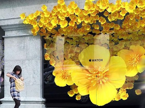 5 Ideias de Frases Impactantes para Adesivos de Vitrine no Dia das Mães