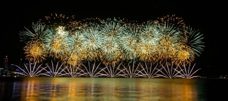 Destinos de Réveillon 2026: Do Luxo à Natureza Exótica