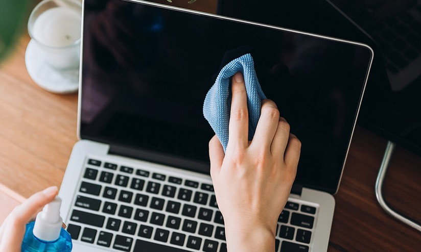 dicas para limpar a tela do notebook sem riscar