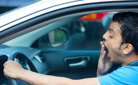 Dicas para economizar combustível em viagens longas