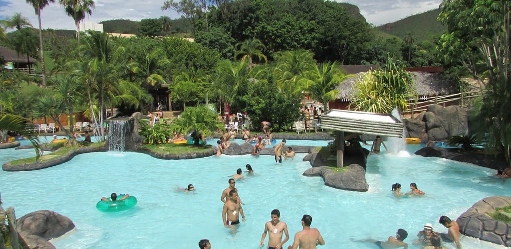 Dicas para Economizar na Viagem de Carro para Caldas Novas