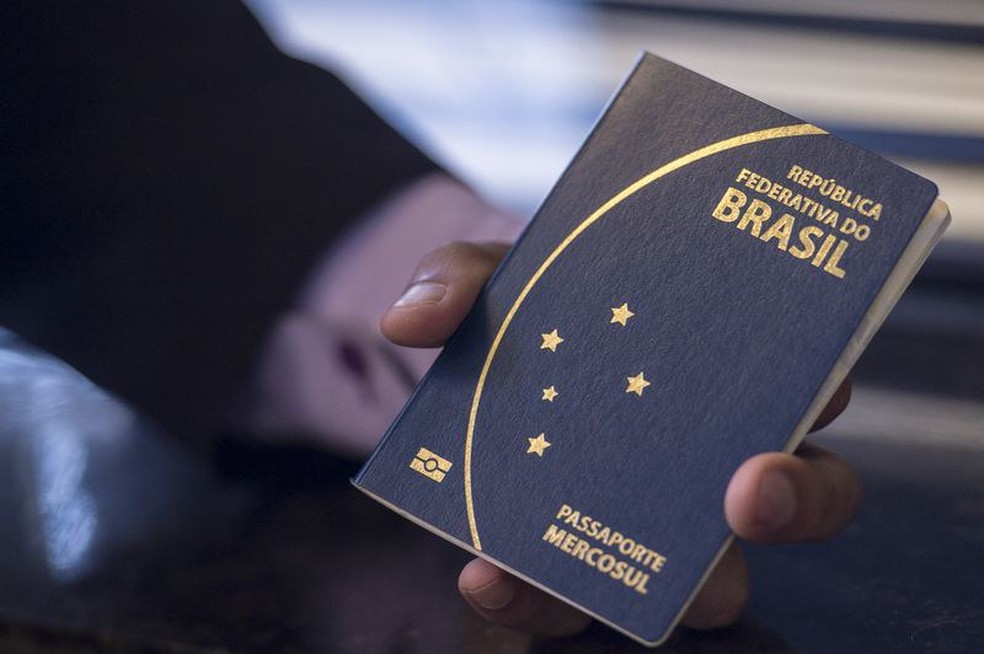 Entenda a taxa GRU para emissão do passaporte: Valores e como pagar
