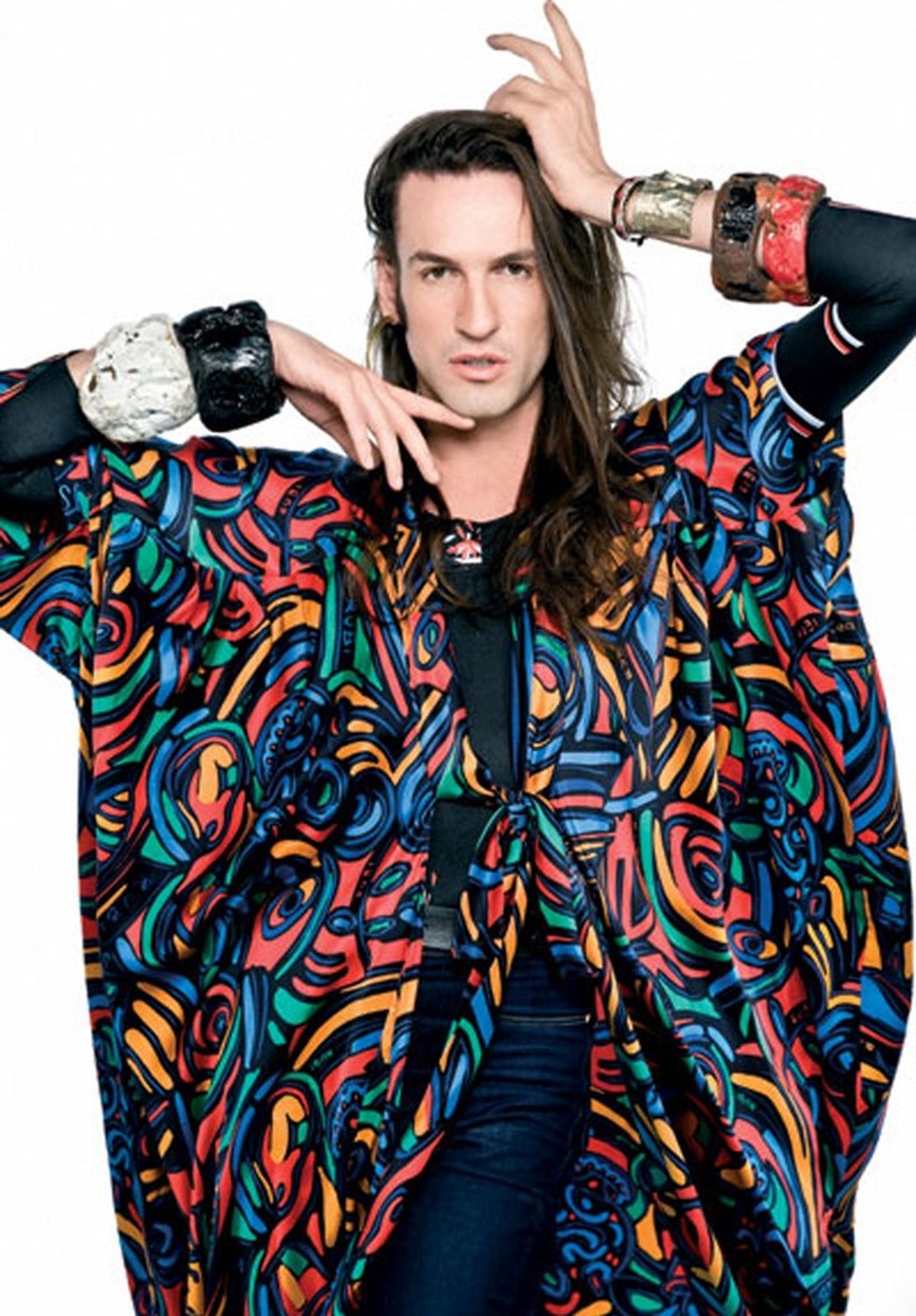 A Evolução do Estilo de Dudu Bertholini: Do Amor & Sexo ao Esquadrão da Moda