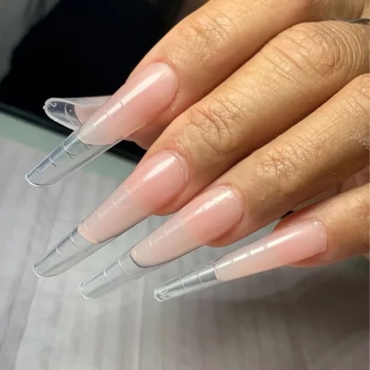 quanto custa fazer unhas em gel com cabine em casa