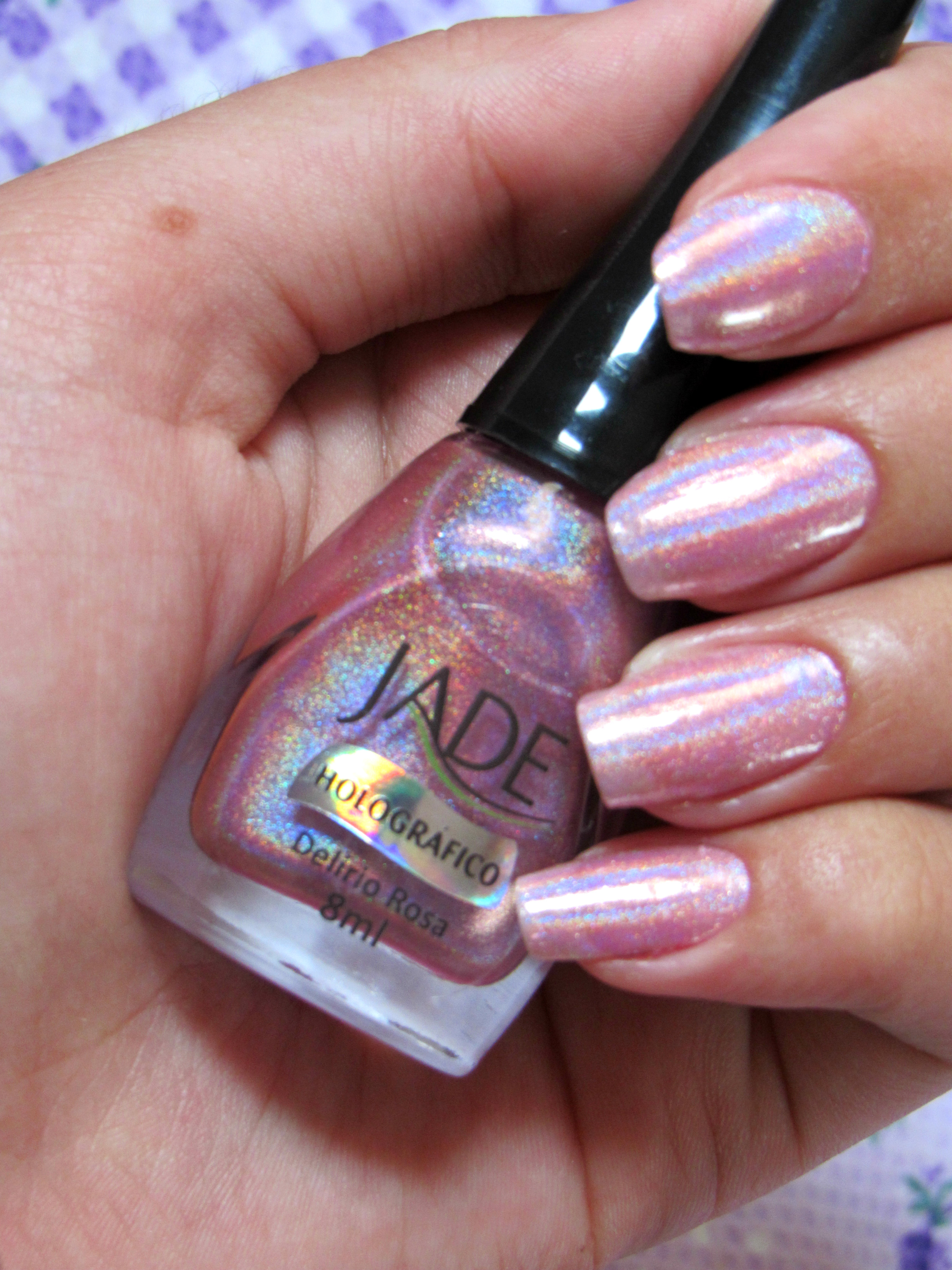 Tendências de Nail Art com Esmalte Holográfico: Inspirações e Tutoriais