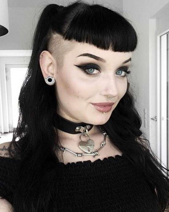 ideias de looks estetica gotica