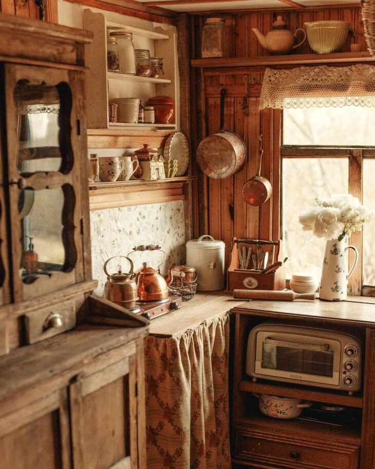 móveis vintage cottagecore