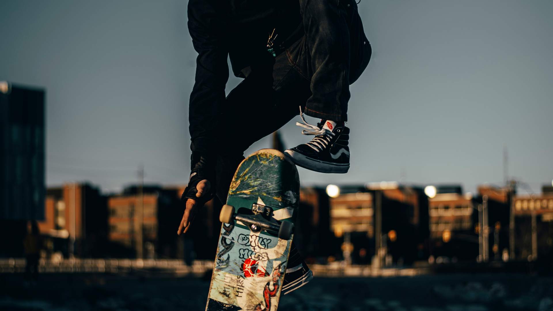 Acessórios Essenciais para Complementar seu Visual Skatista