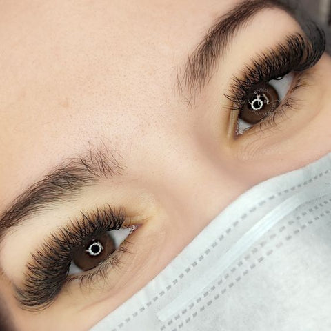 1. Volume Brasileiro vs. Volume Russo: Qual a Melhor Técnica para Você?
2. Guia Completo: Como Cuidar das Suas Extensões de Cílios Volume Brasileiro
3. Os Benefícios Surpreendentes da Extensão de Cílios Volume Brasileiro
4. Volume Brasileiro: O Procedimento Detalhado e o Que Esperar
5. Mitos e Verdades sobre a Extensão de Cílios Volume Brasileiro