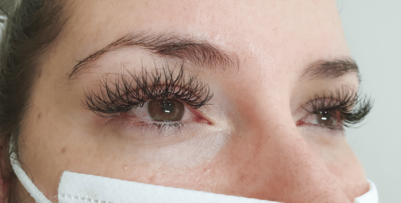 1. Volume Brasileiro vs. Volume Russo: Qual a Melhor Técnica para Você?
2. Guia Completo: Como Cuidar das Suas Extensões de Cílios Volume Brasileiro
3. Os Benefícios Surpreendentes da Extensão de Cílios Volume Brasileiro
4. Volume Brasileiro: O Procedimento Detalhado e o Que Esperar
5. Mitos e Verdades sobre a Extensão de Cílios Volume Brasileiro