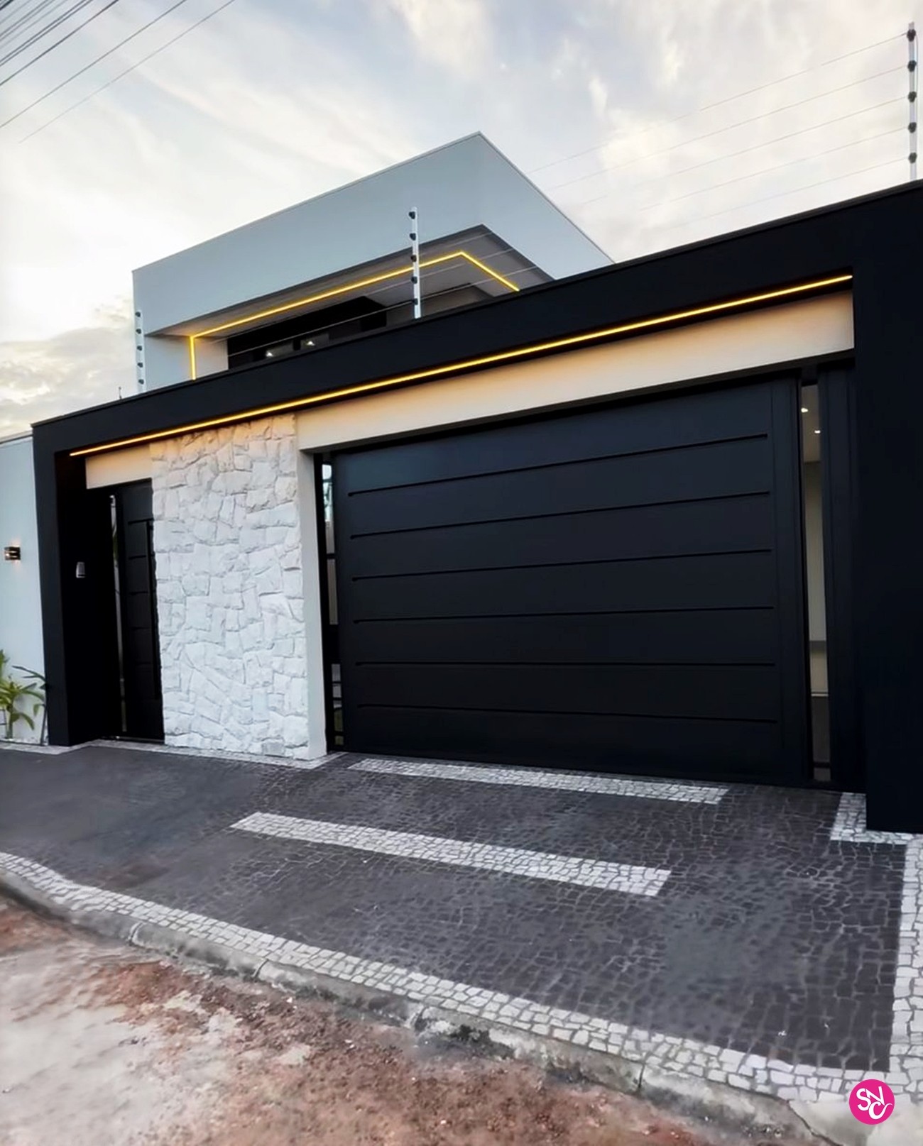 fachada de casa com muro alto