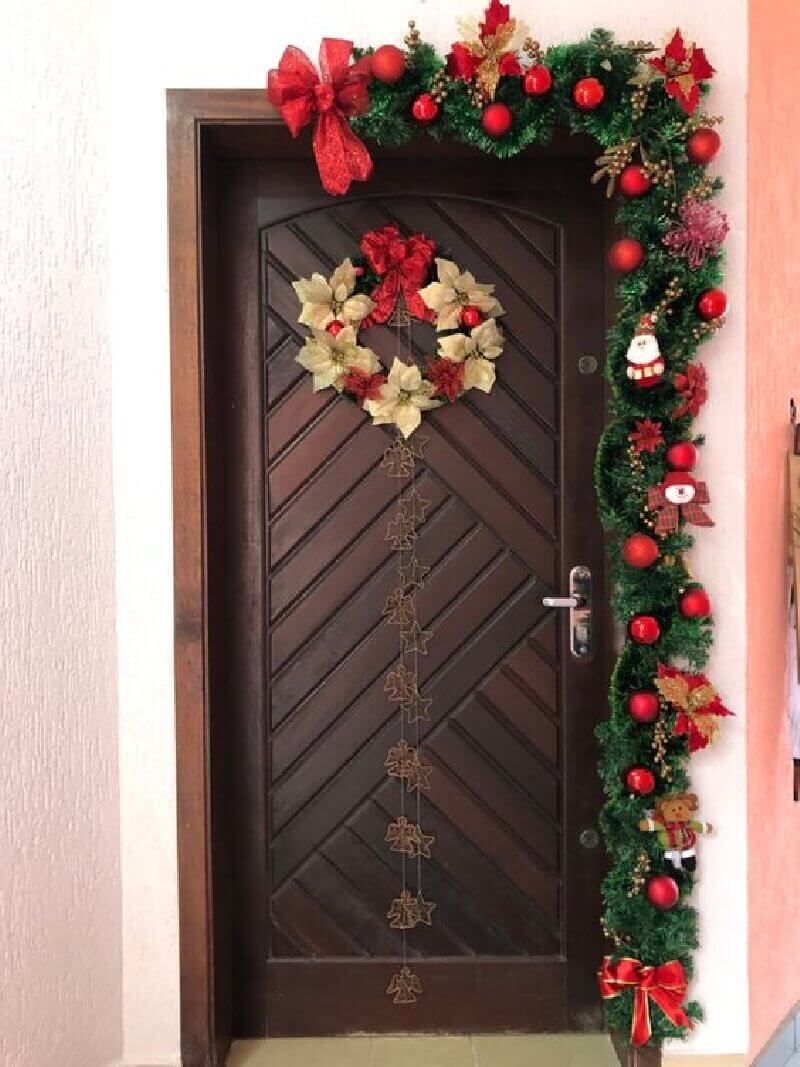 decoração de natal com festões