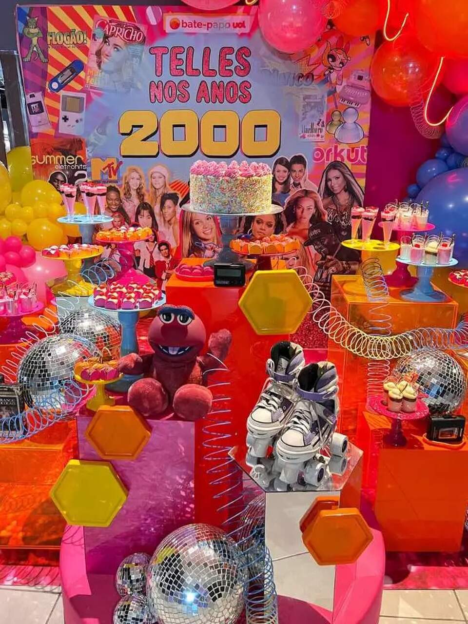 festa anos 2000 decoração masculino