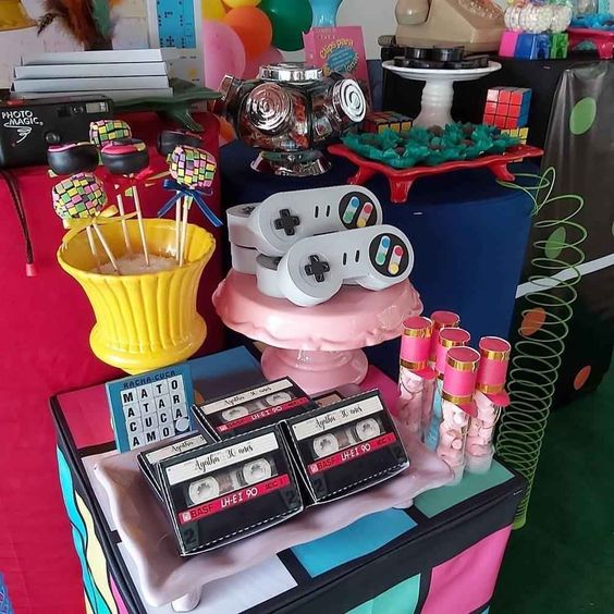 decoração festa anos 90 barata
