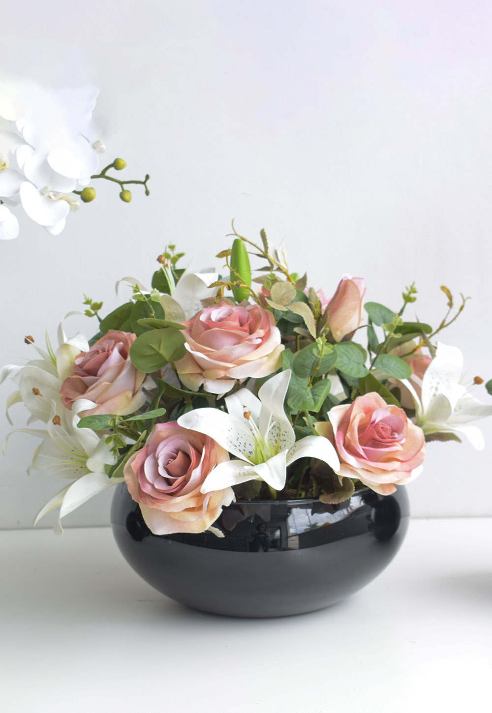 flores artificiais com vaso