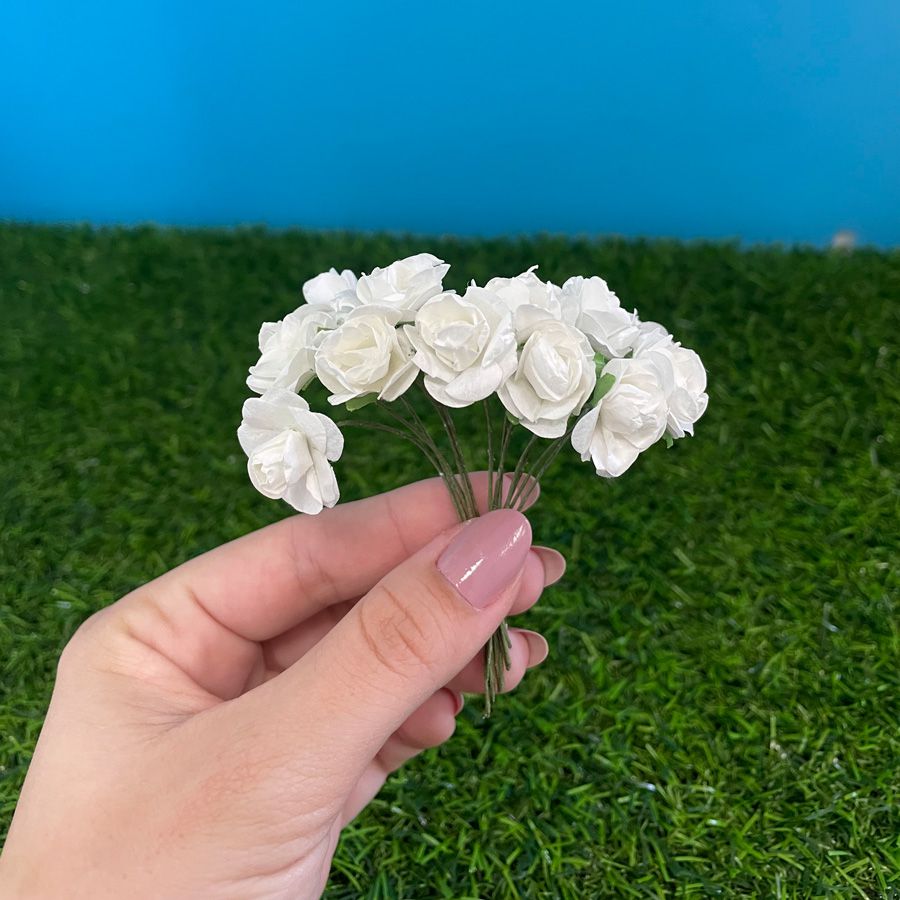 mini arranjos de flores
