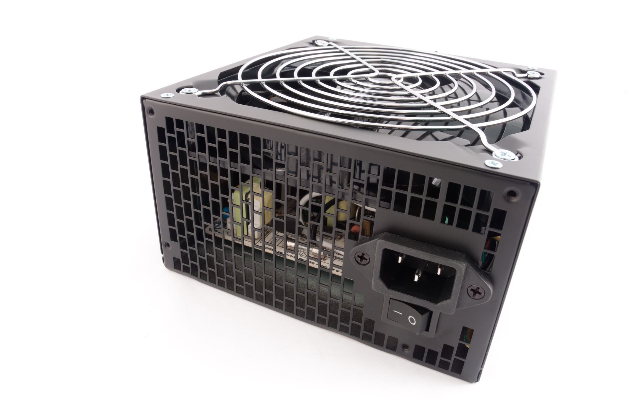 Guia Completo: Como Calcular a Potência Ideal da Fonte para o Seu PC Gamer