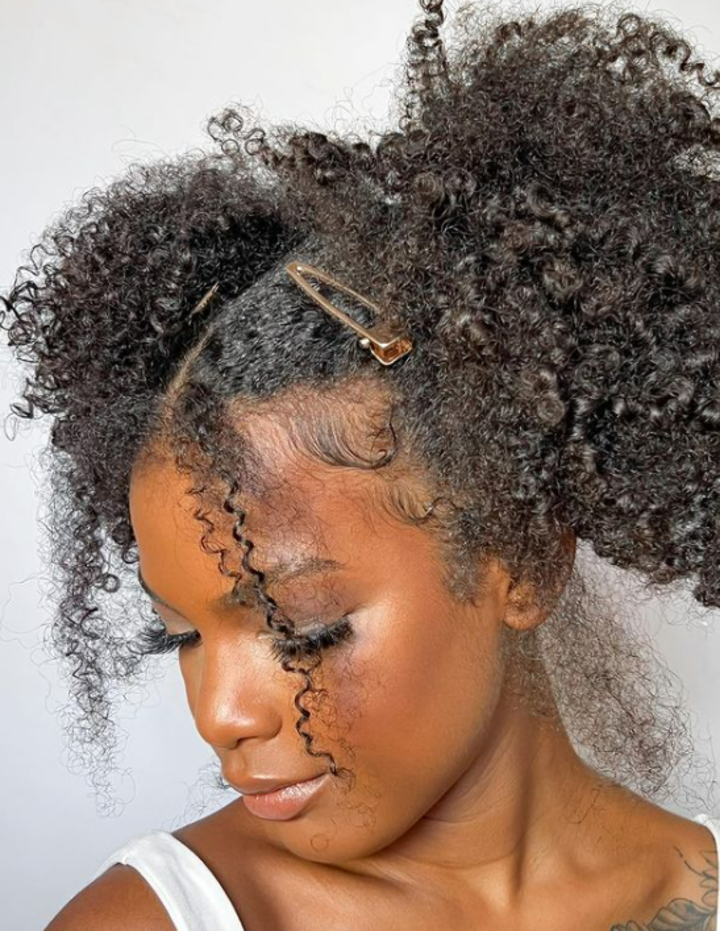 penteados cabelo cacheado rabo de cavalo